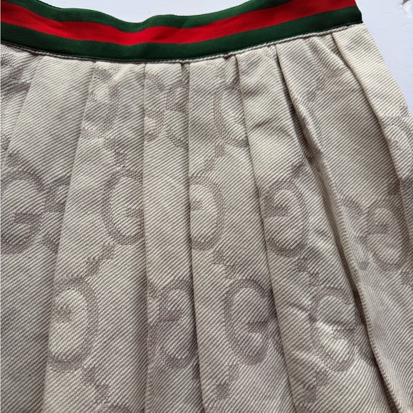 GG  pleated mini Skirt /skort NEW! 28”waist off white red/green belt - Picture 4 of 16